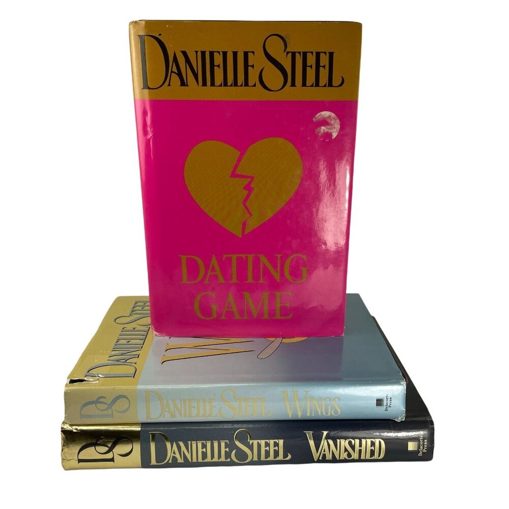 Lot 3 Novels Danielle Steel Romance Hardcover Books Dating Game Wings Vanished u
